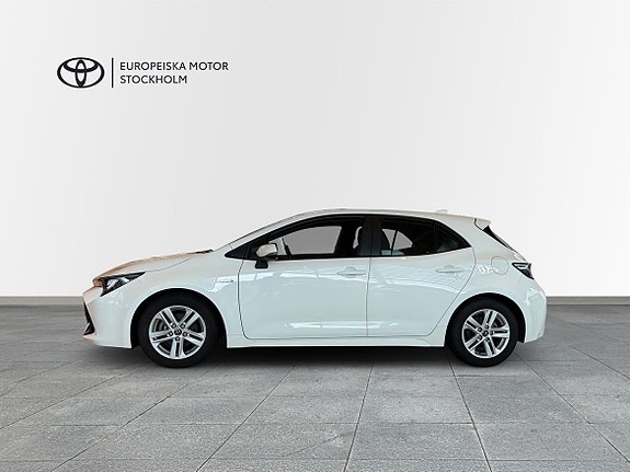 Toyota Corolla 4 of 11