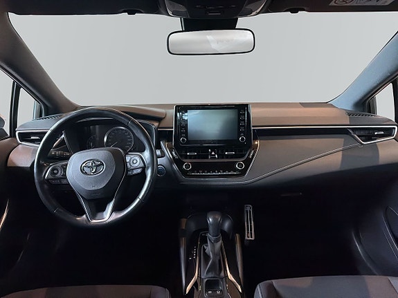 Toyota Corolla 9 of 11