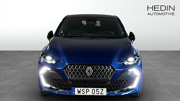 Renault Clio 8 of 12