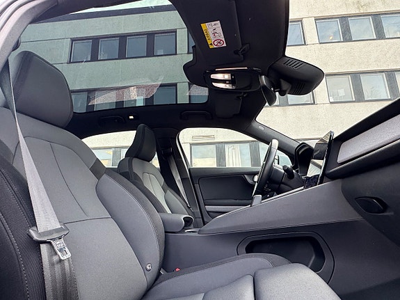 Polestar 2 13 of 19