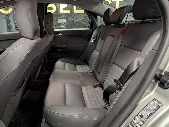 Volvo S40 12 of 13