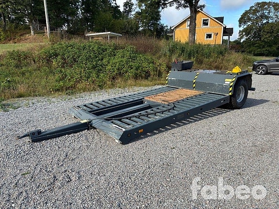 Dinapolis LL10  Maskintrailer 10T (138889)