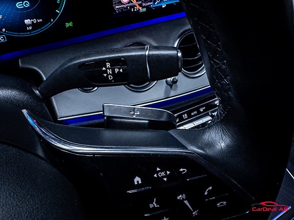 Mercedes-Benz E300 23 of 30