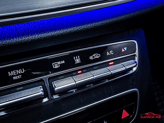Mercedes-Benz E300 29 of 30