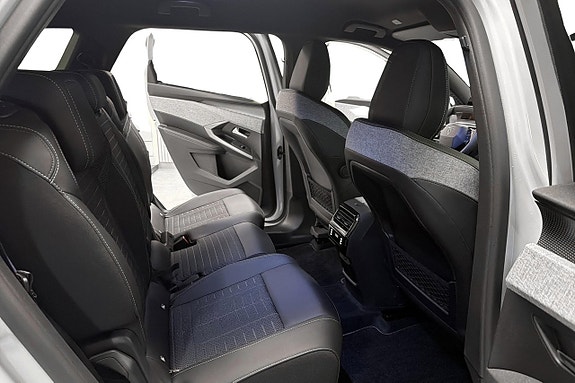 Peugeot 5008 13 of 21