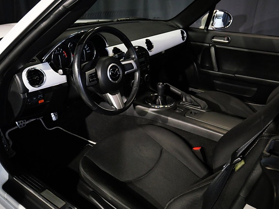 Mazda MX-5 7 of 20