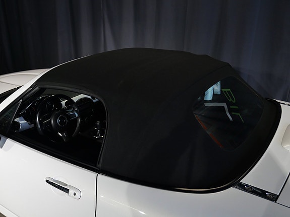 Mazda MX-5 17 of 20