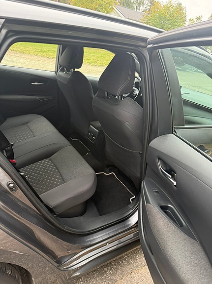 Toyota Corolla 7 of 7