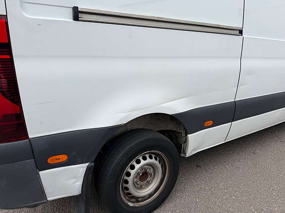 Mercedes-Benz Sprinter 211 9 of 15