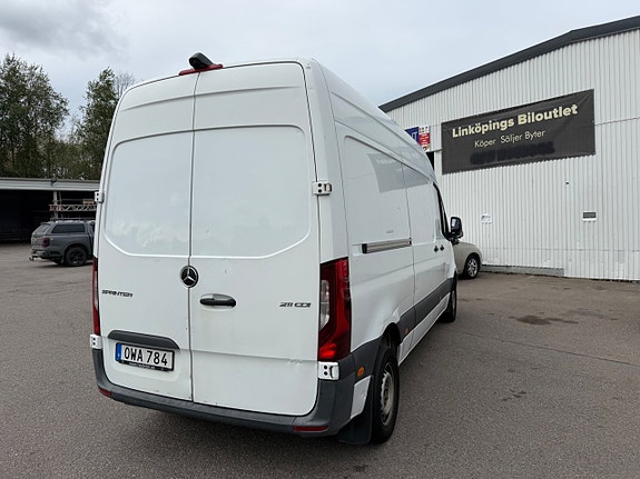 Mercedes-Benz Sprinter 211 4 of 15