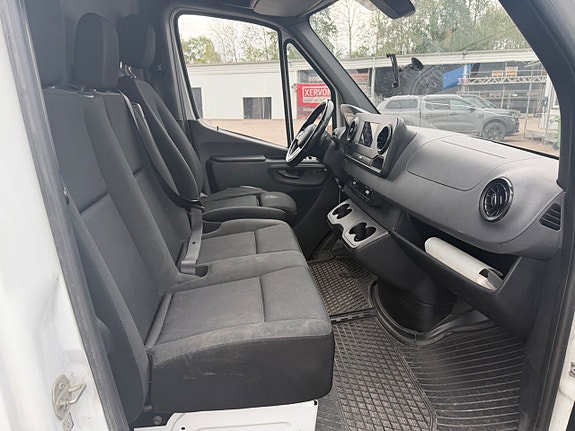 Mercedes-Benz Sprinter 211 15 of 15