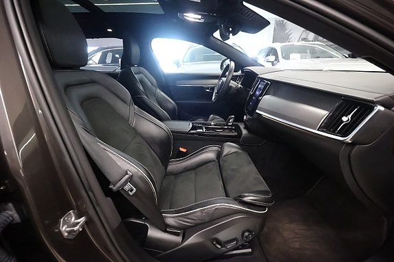 Volvo V90 17 of 27