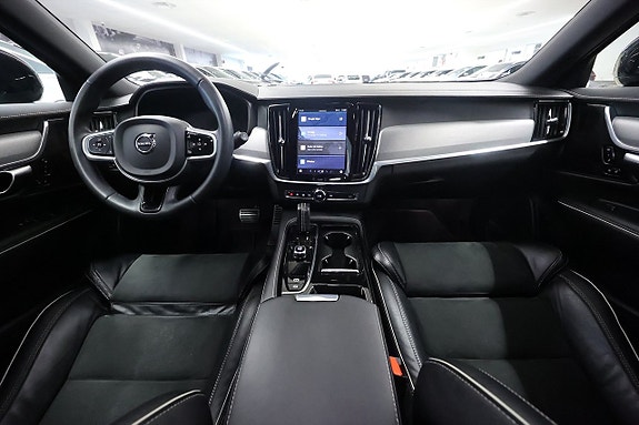 Volvo V90 16 of 27