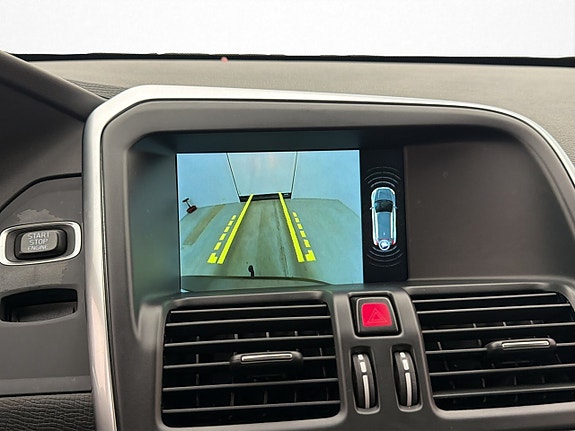 Volvo XC60 18 of 29