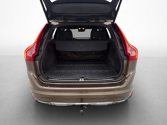 Volvo XC60 29 of 29