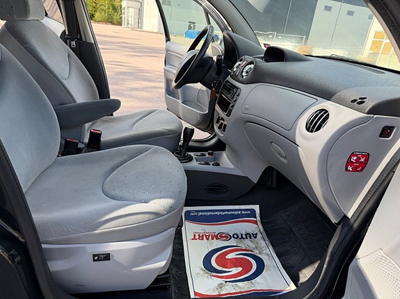 Citroen C3 9 of 18