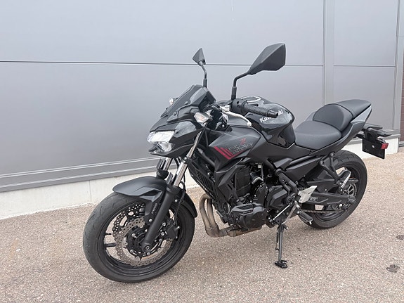 Kawasaki Z650 8 of 11