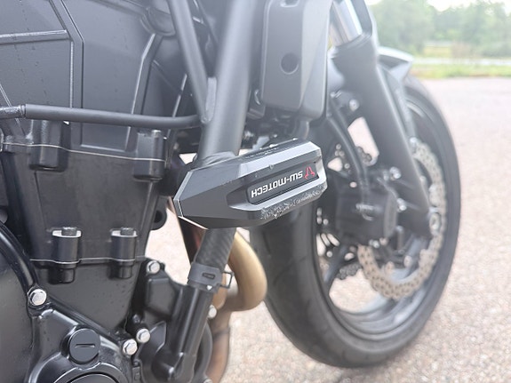 Kawasaki Z650 10 of 11