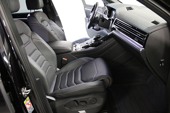 Volkswagen Touareg 7 of 14