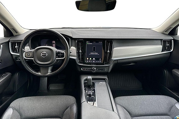 Volvo V90 Cross Country 14 of 30