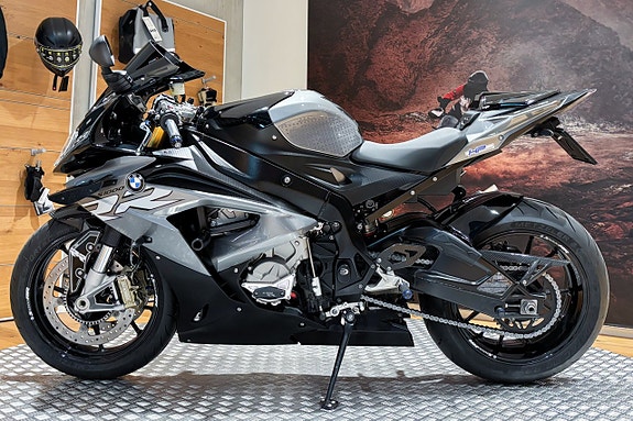 BMW S 1000 RR |Mivv|Downforce spoiler|Kolfiber|Race paket|821 mil| 2 of 19