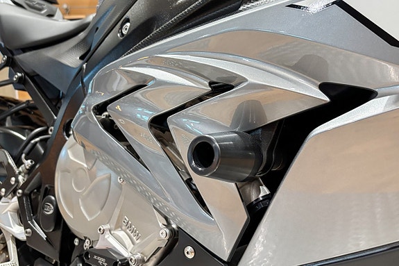 BMW S 1000 RR |Mivv|Downforce spoiler|Kolfiber|Race paket|821 mil| 8 of 19