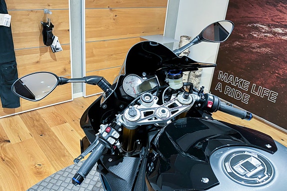 BMW S 1000 RR |Mivv|Downforce spoiler|Kolfiber|Race paket|821 mil| 15 of 19