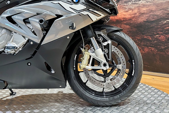 BMW S 1000 RR |Mivv|Downforce spoiler|Kolfiber|Race paket|821 mil| 9 of 19