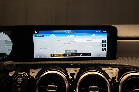 Mercedes-Benz A180 19 of 23