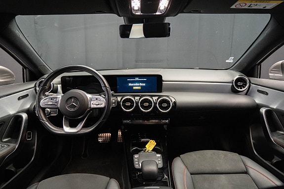 Mercedes-Benz A180 13 of 23