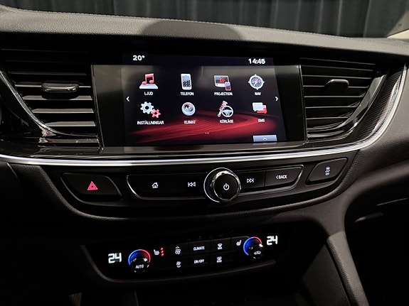 Opel Insignia 26 of 30