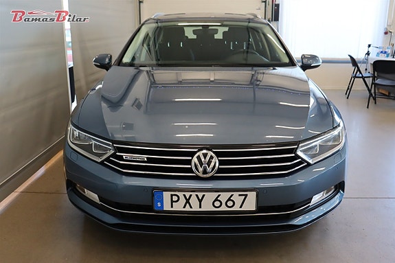Volkswagen Passat 8 of 19