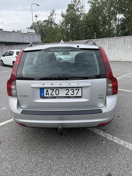 Volvo V50 6 of 9