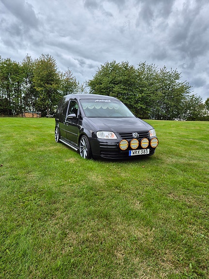 Volkswagen Caddy 2 of 10