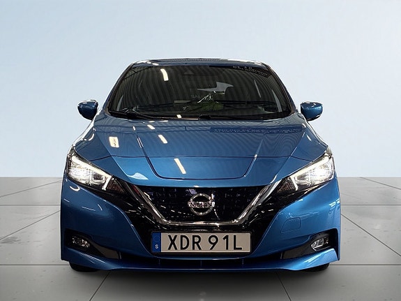 Nissan Leaf 2 of 20
