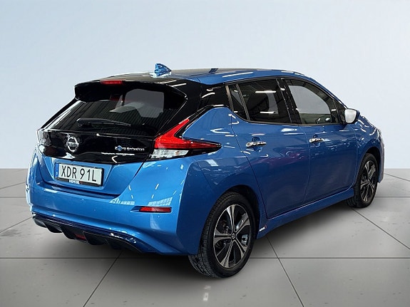 Nissan Leaf 6 of 20