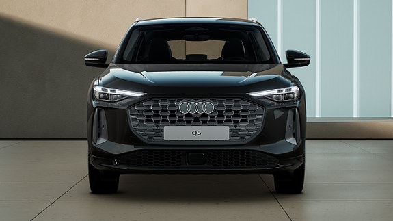 Audi Q5 4 of 11
