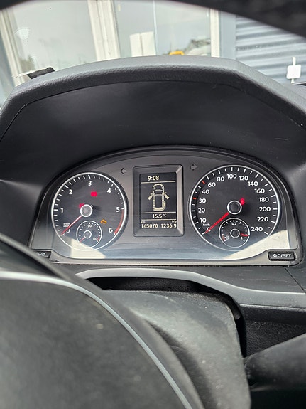 Volkswagen Caddy 7 of 9