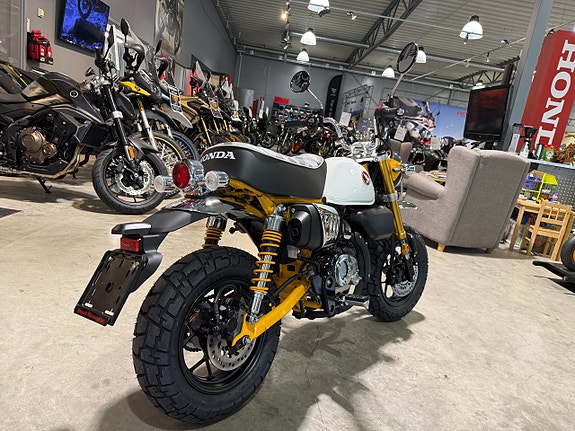 Honda MSZ125 Monkey ABS 3 of 12