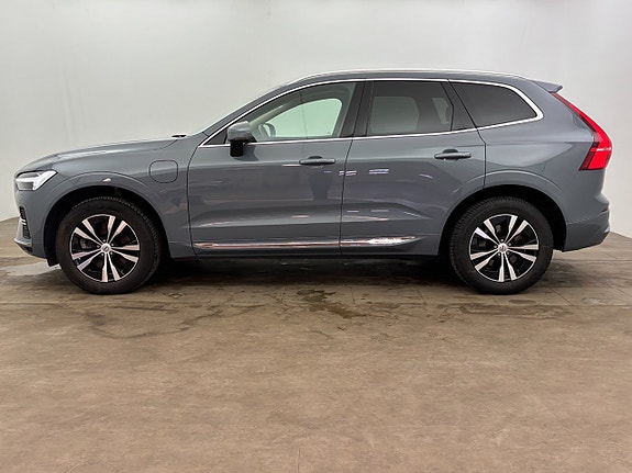 Volvo XC60 3 of 28