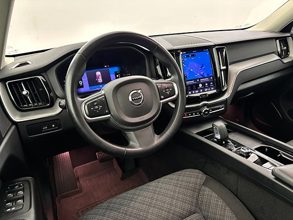 Volvo XC60 16 of 28