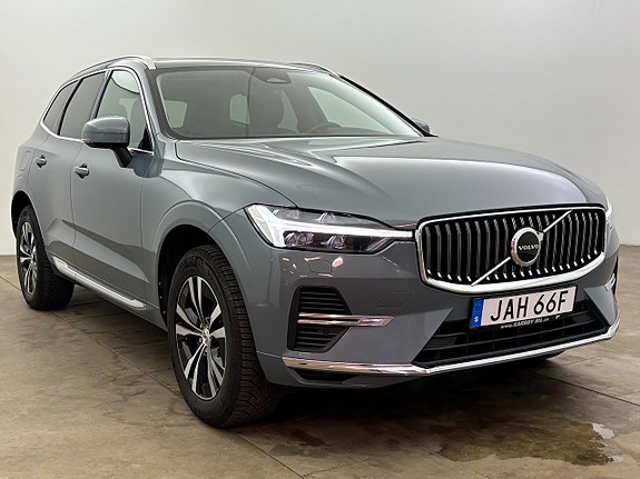 Volvo XC60 8 of 28