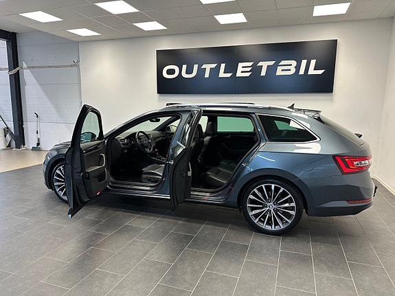 Skoda Superb 3 of 30