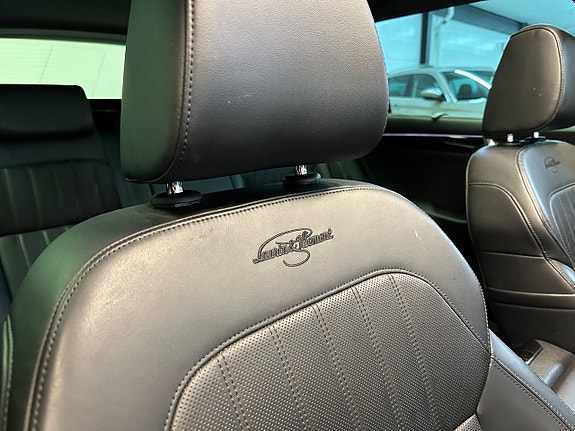 Skoda Superb 16 of 30