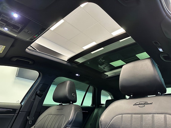 Skoda Superb 14 of 30