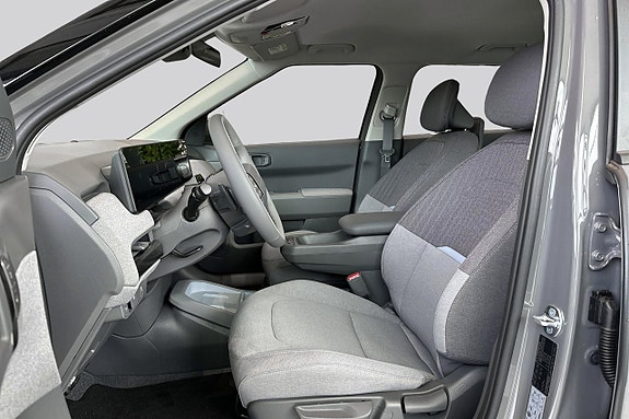 Kia EV3 11 of 21