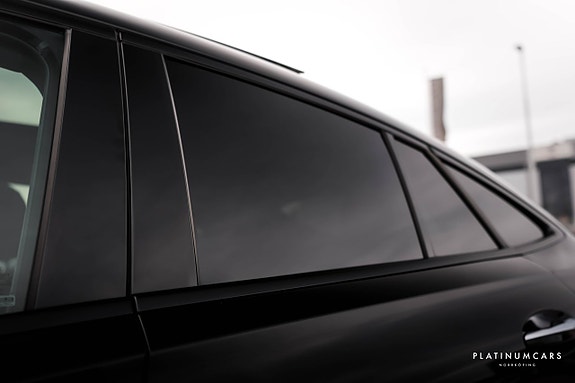 Mercedes-Benz GLE63 10 of 23
