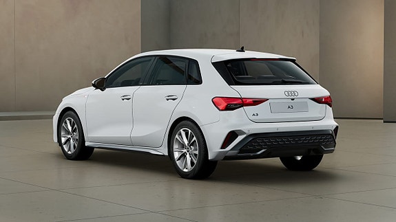 Audi A3 2 of 11