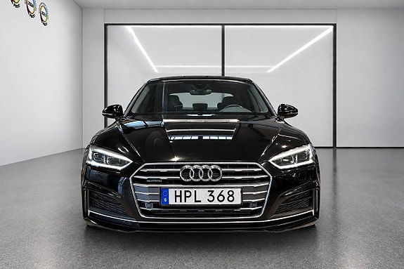 Audi A5 5 of 17