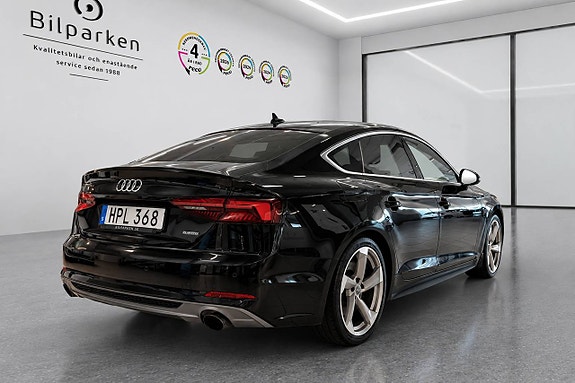 Audi A5 2 of 17